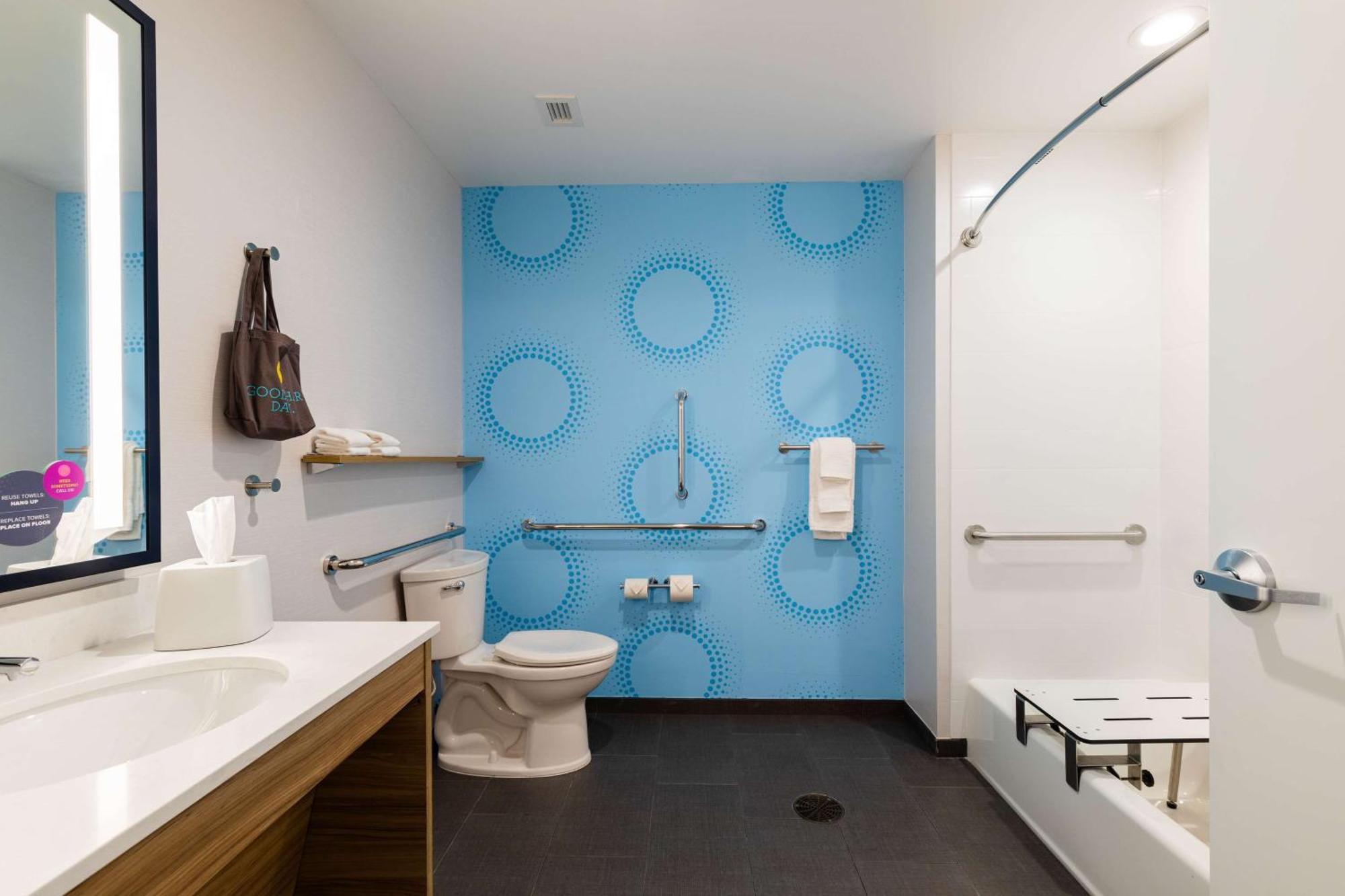 Tru By Hilton Eugene, Or Hotel Springfield Bagian luar foto